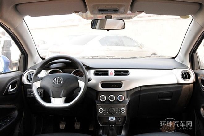 2012款 1.5L 手動(dòng)舒適型