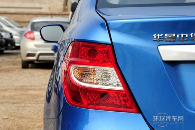 2012款 1.5L 手動(dòng)舒適型