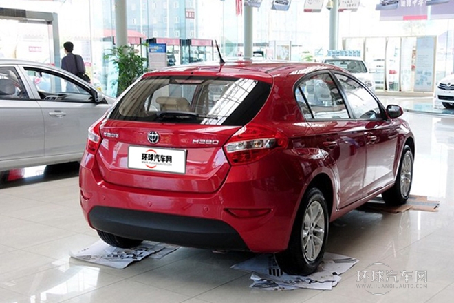 2012款 1.5L 手動(dòng)豪華型