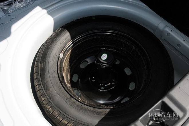 2012款 1.5L 手動舒適型