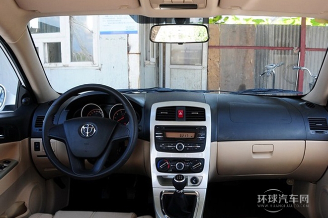 2012款 1.5L 手動舒適型