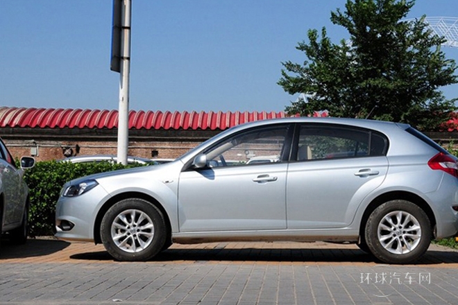 2012款 1.5L 自動豪華型