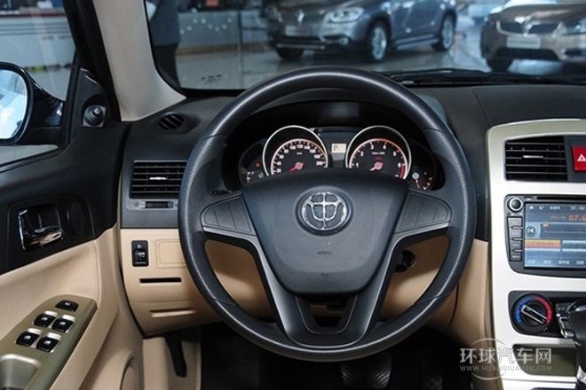 2012款 1.5L 自動舒適型