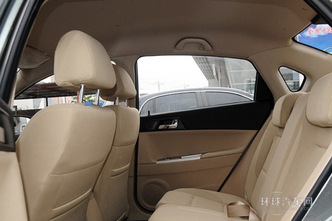 2013款 1.5L 手動舒適型