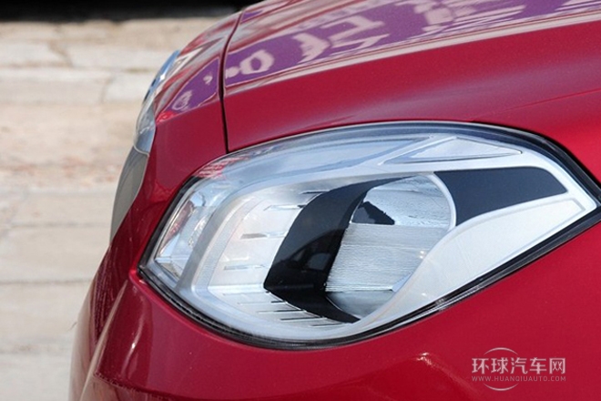 2013款 1.5L 自動(dòng)豪華型