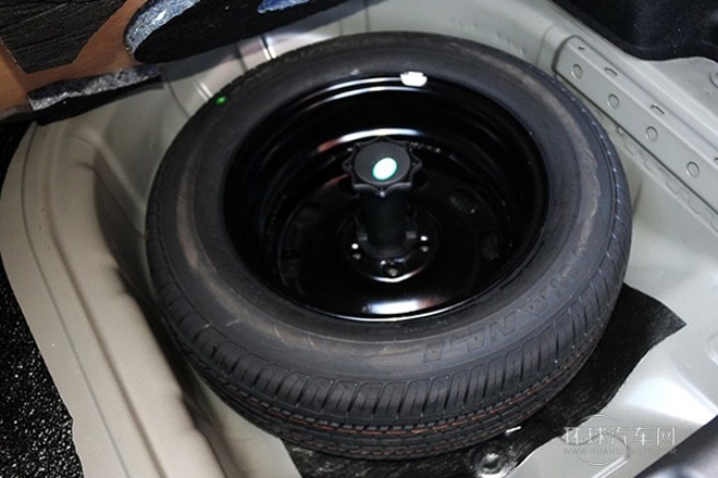 2013款 1.5L 自動舒適型