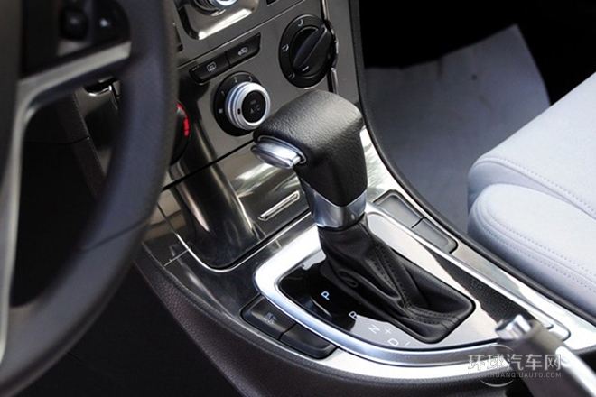 2011款 1.6L 自動舒適型