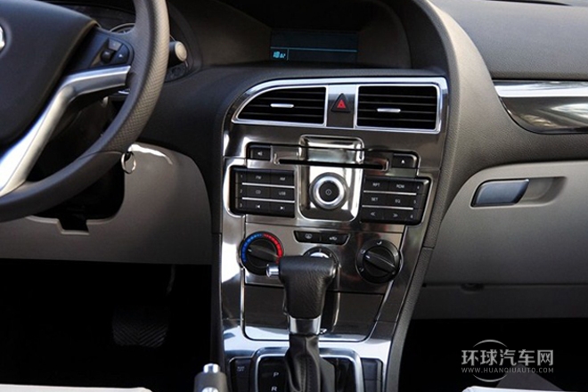2011款 1.6L 自動舒適型