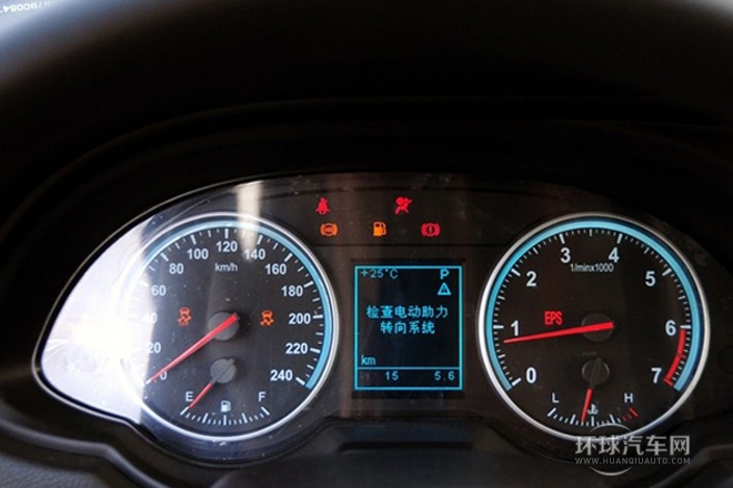2011款 1.6L 自動(dòng)舒適型