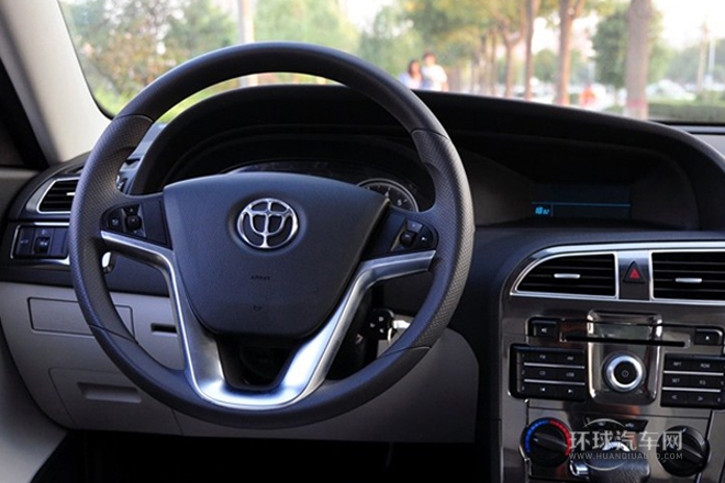 2011款 1.6L 自動舒適型