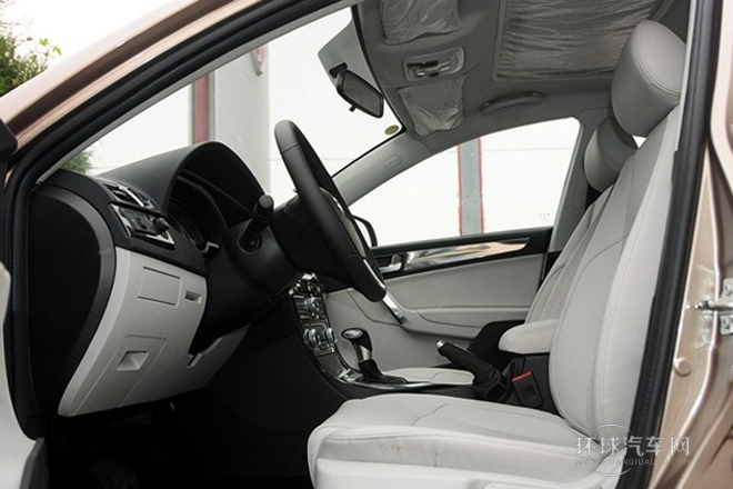 2012款 1.5T 自動豪華型