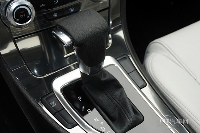 2012款 1.5T 自動豪華型