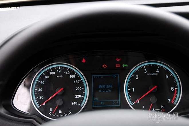 2012款 1.5T 自動豪華型