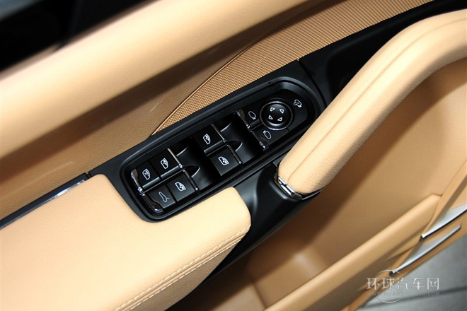 2014款 Cayenne Platinum Edition 3.0T