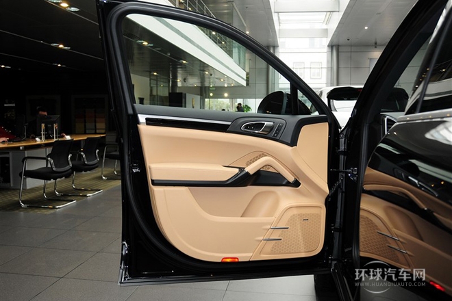 2014款 Cayenne Platinum Edition 3.0T