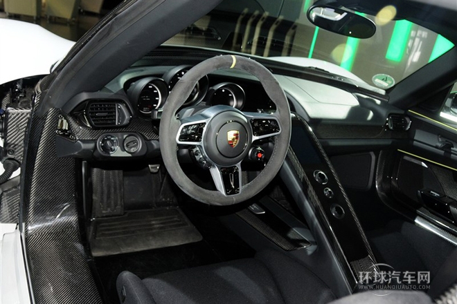 2014款 Spyder Weissach package 4.6L