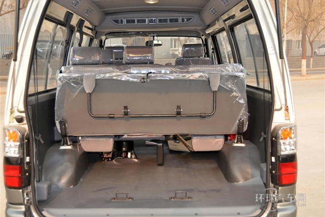 2010款 2.0L標(biāo)準(zhǔn)軸高級(jí)版V19