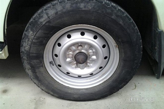 2010款 2.2L標準軸高級版491Q-M