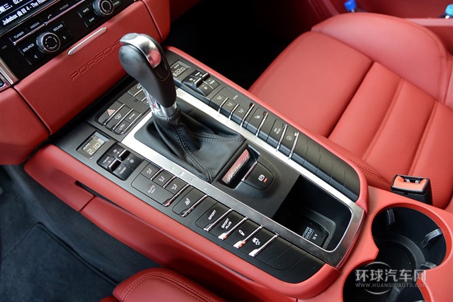 2014款 Macan 2.0T
