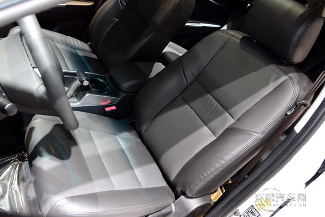 2013款 S350 2.0T 兩驅手動汽油超豪華版5座