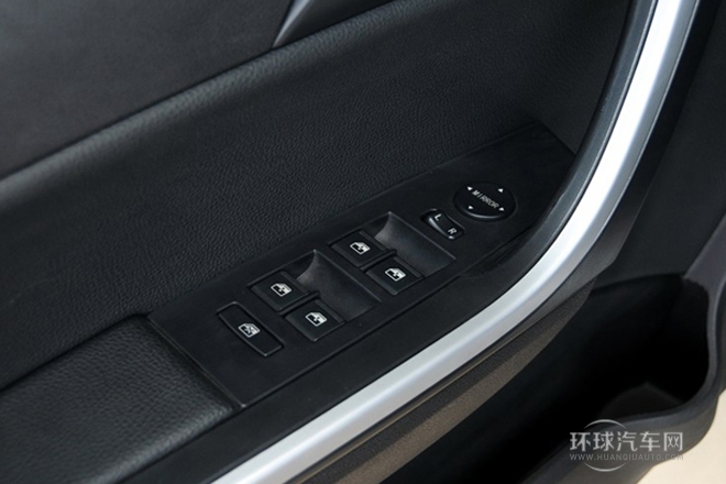 2013款 S350 2.4T 兩驅(qū)手動(dòng)柴油豪華版5座