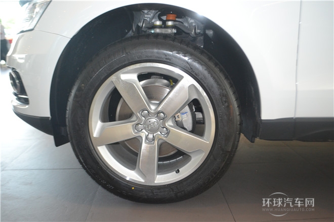 2013款 40 TFSI 舒適型