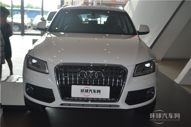 2013款 40 TFSI 舒適型