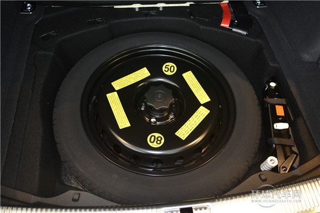 2013款 A8L 45 TFSI quattro豪華型