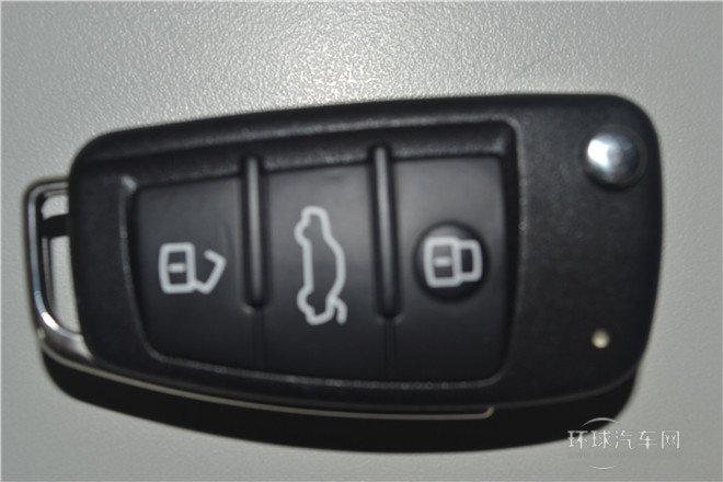 2014款 35 TFSI 進取型