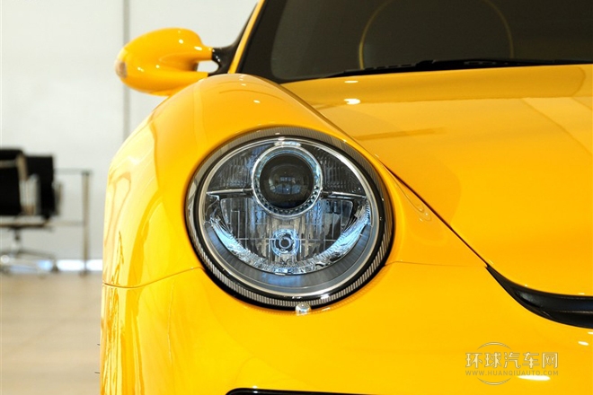 2013款 3.8T 標(biāo)準(zhǔn)型