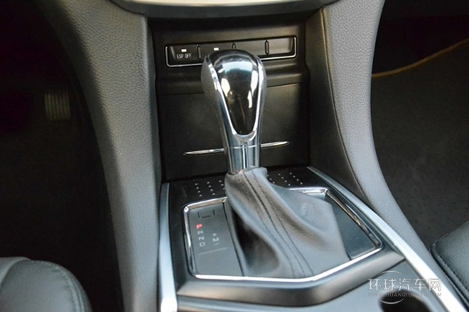 2013款 S350 2.4T 兩驅自動柴油豪華版5座