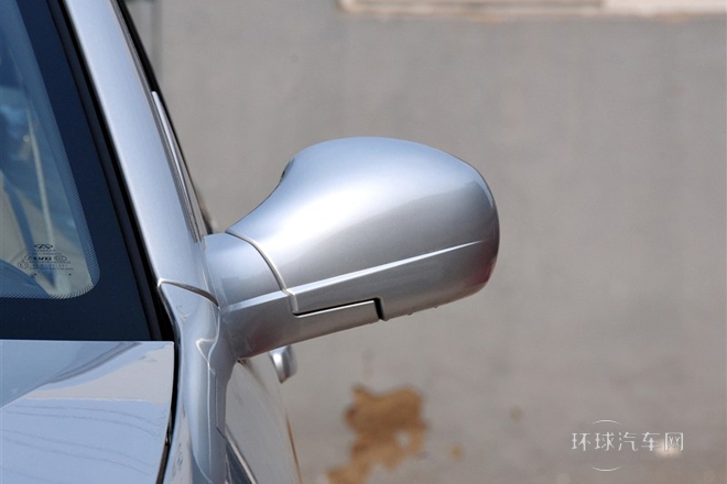 2012款 1.6L CVT豪華型