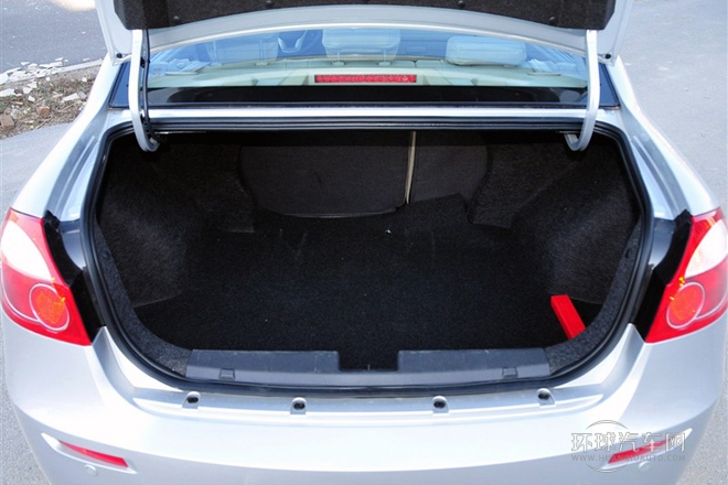 2012款 1.6L 手動豪華型