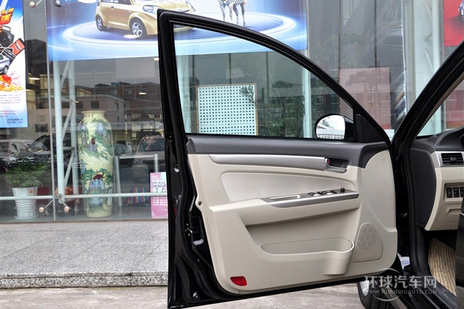 2012款 1.6L 手動(dòng)舒適型