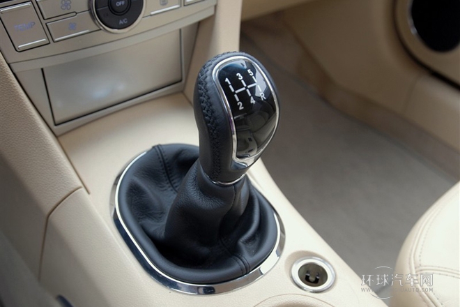 2012款 2.0L 手動尊享型DVVT