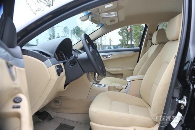 2012款 2.0L 自動豪華型DVVT