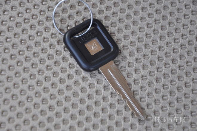 2013款 2.8T四驅舒適超值版