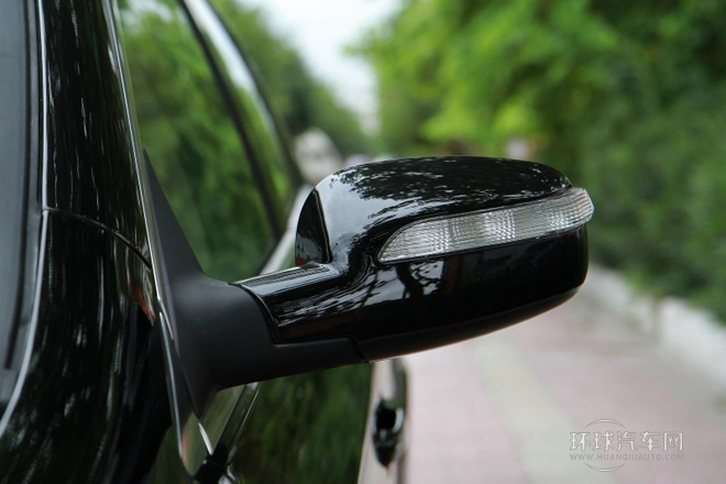 2012款 2.0T 自動豪華型