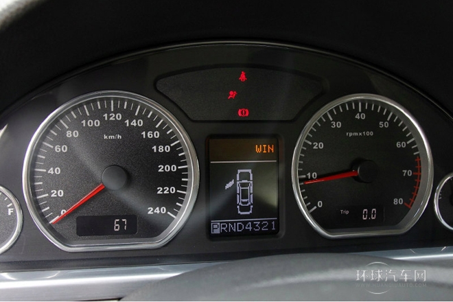 2012款 2.0T 自動(dòng)尊享型