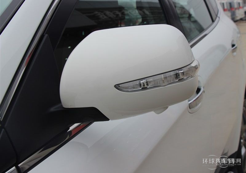 2014款 榮耀典藏版 2.2T 兩驅智慧型