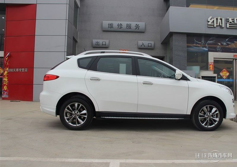 2014款 榮耀典藏版 2.2T 兩驅(qū)智慧型