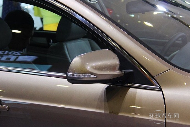 2012款 1.5T 自動尊貴型