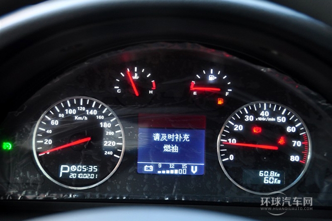 2011款 2.0T 自動豪華型