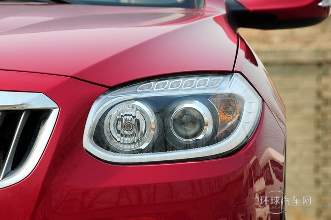 2012款 1.5T 手動兩驅豪華型