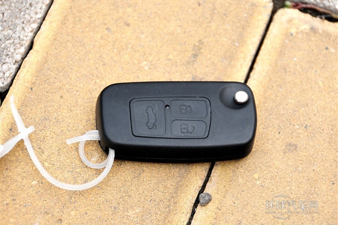 2011款 2.0T 自動旗艦型