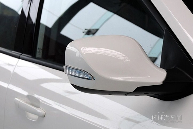 2012款 1.5T 手動兩驅運動型