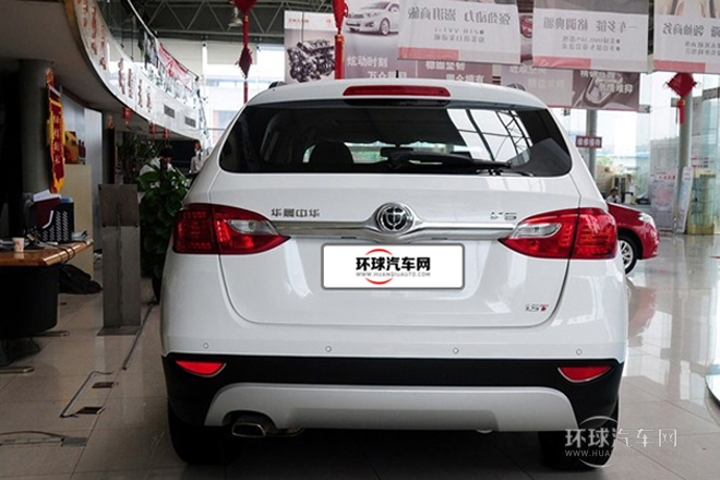 2012款 1.5T 手動(dòng)兩驅(qū)運(yùn)動(dòng)型