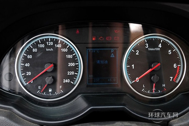 2012款 1.5T 自動兩驅(qū)豪華型