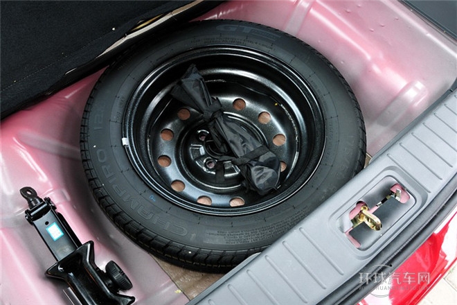 2011款 1.0L 手動傳奇版