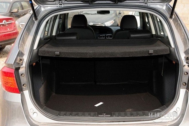 2012款 1.5T 自動(dòng)兩驅(qū)運(yùn)動(dòng)型